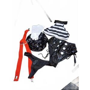 Forplay Women's Mime Artist Costume 5-Piece Halloween Outfit, Black, XS/S